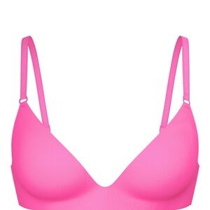 PINK Victoria's Secret Vibrant Pink Bra